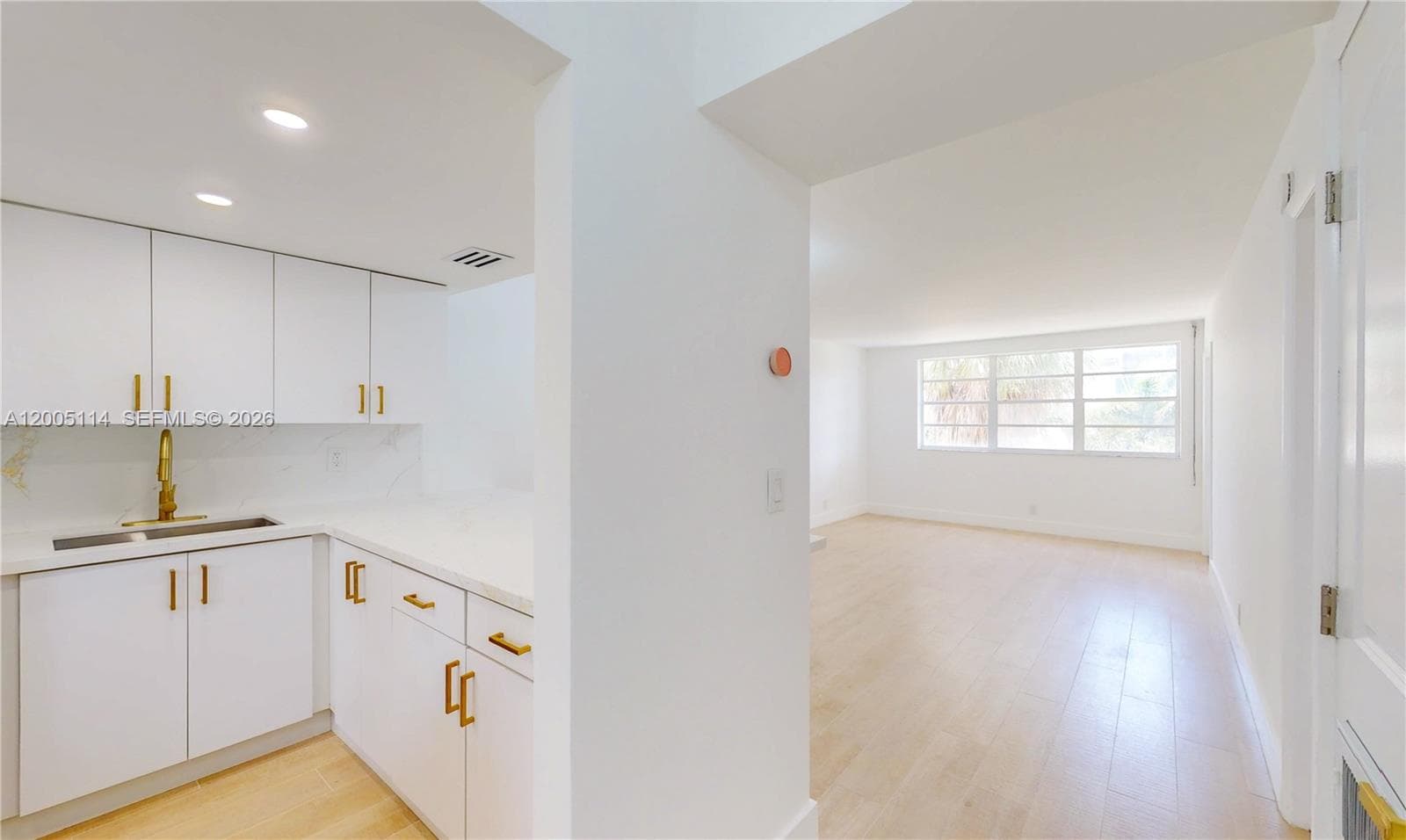 APRIL SONG CONDO · #326 in Hallandale Beach - Photo 25
