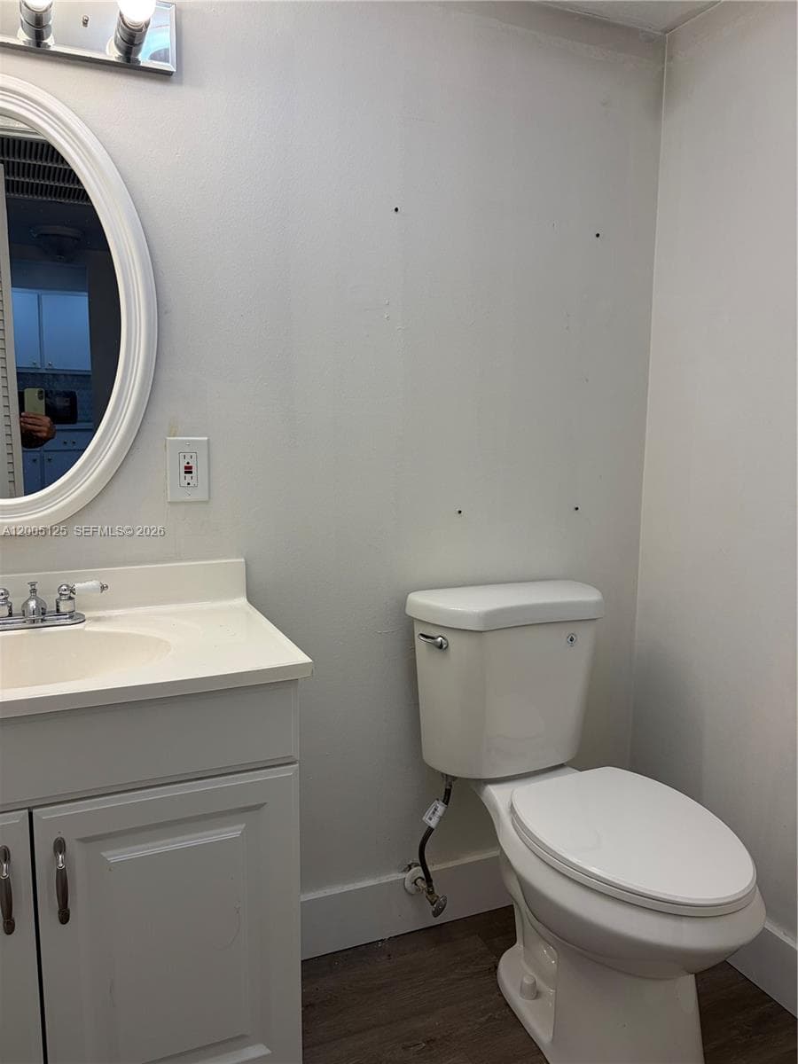 OCEAN VIEW TOWERS CONDO · #716 in Hallandale Beach - Photo 9
