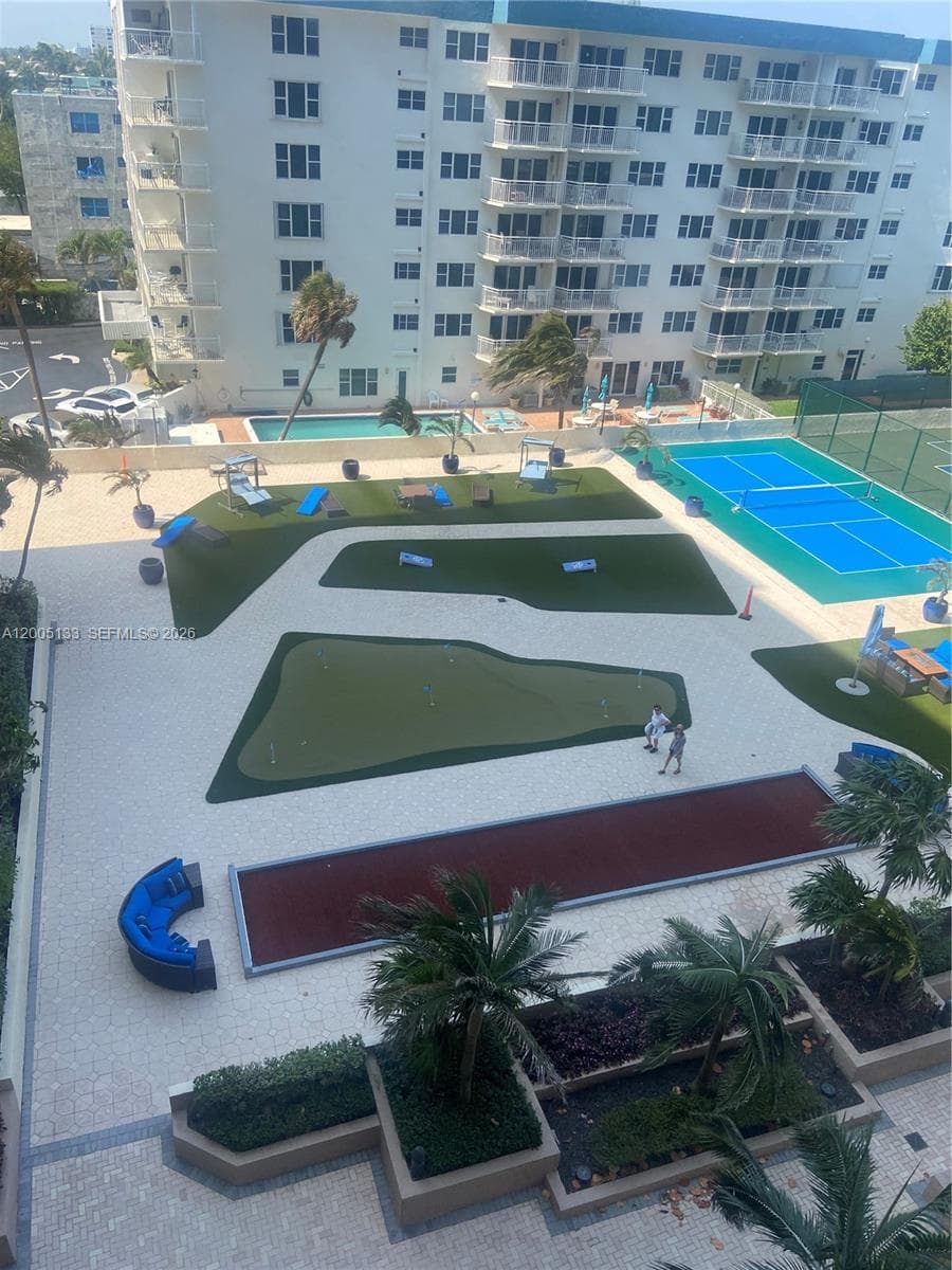 HAMPTON BEACH CLUB CONDO · #1503 in Lauderdale By The Sea - Photo 8