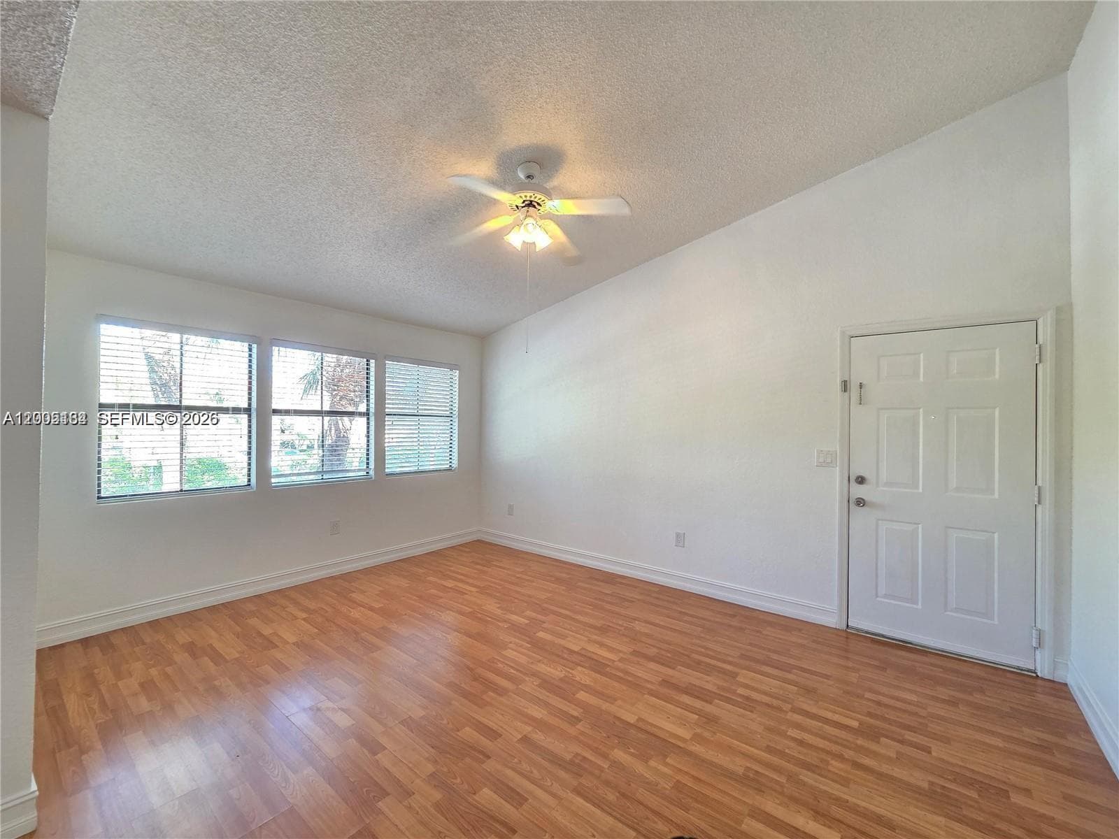 Vista Lago · #502 in Miami - Photo 4