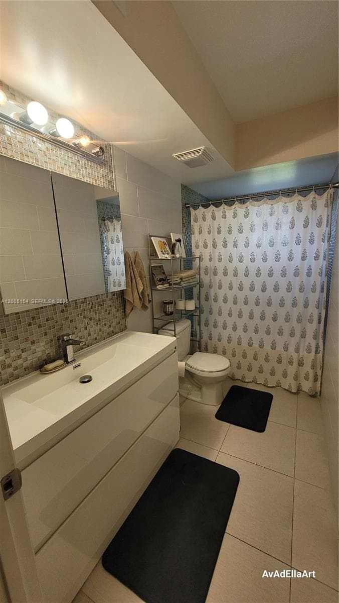 Porto Bellagio · #3505 in Sunny Isles Beach - Photo 17