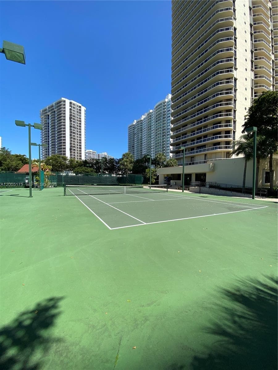 TERRACES NORTH TURNBERRY · #2105 in Aventura - Photo 13