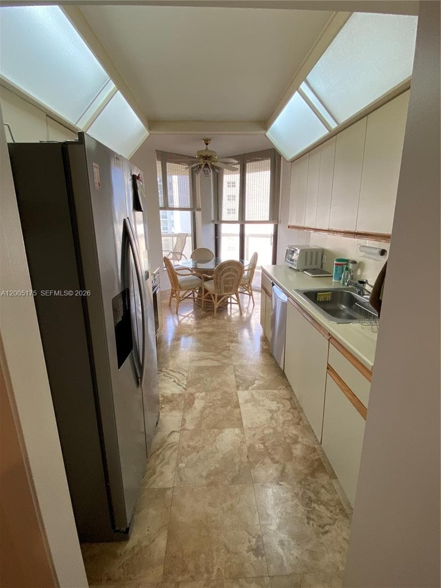 TERRACES NORTH TURNBERRY · #2105 in Aventura - Photo 10
