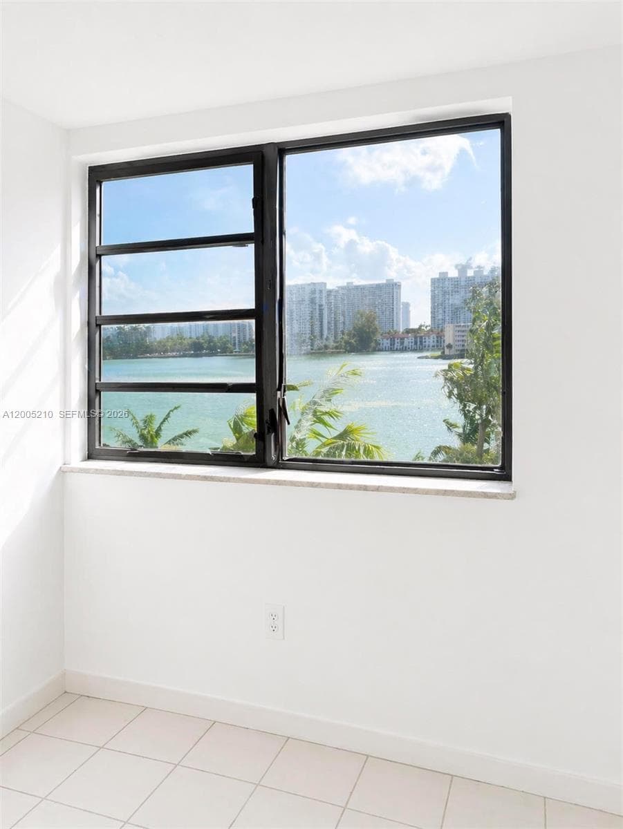 POINT EAST SEC II CONDO · #F514 in Aventura - Photo 7