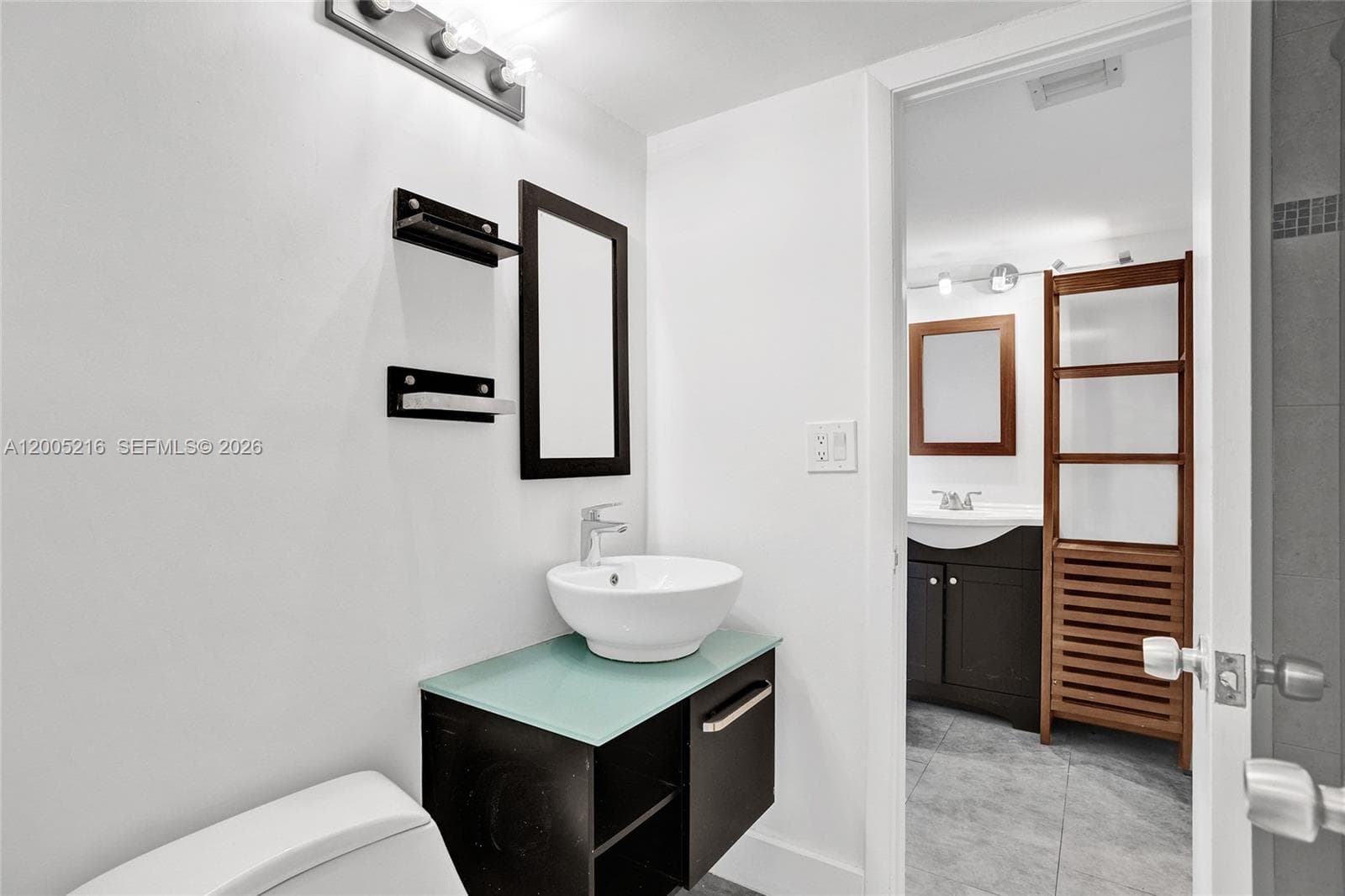 Guest bathroom