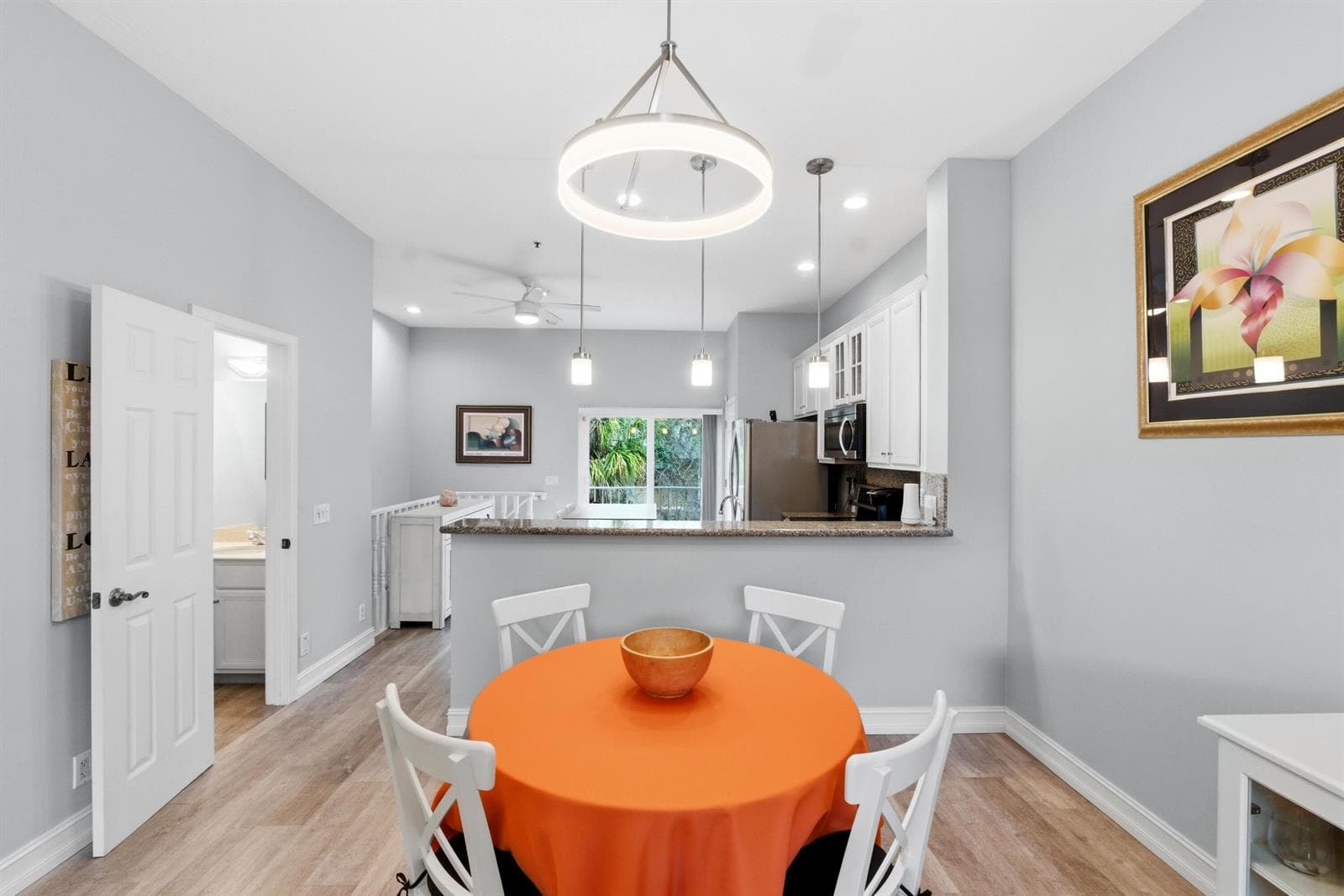 2445 NE 14th Street Causeway_019