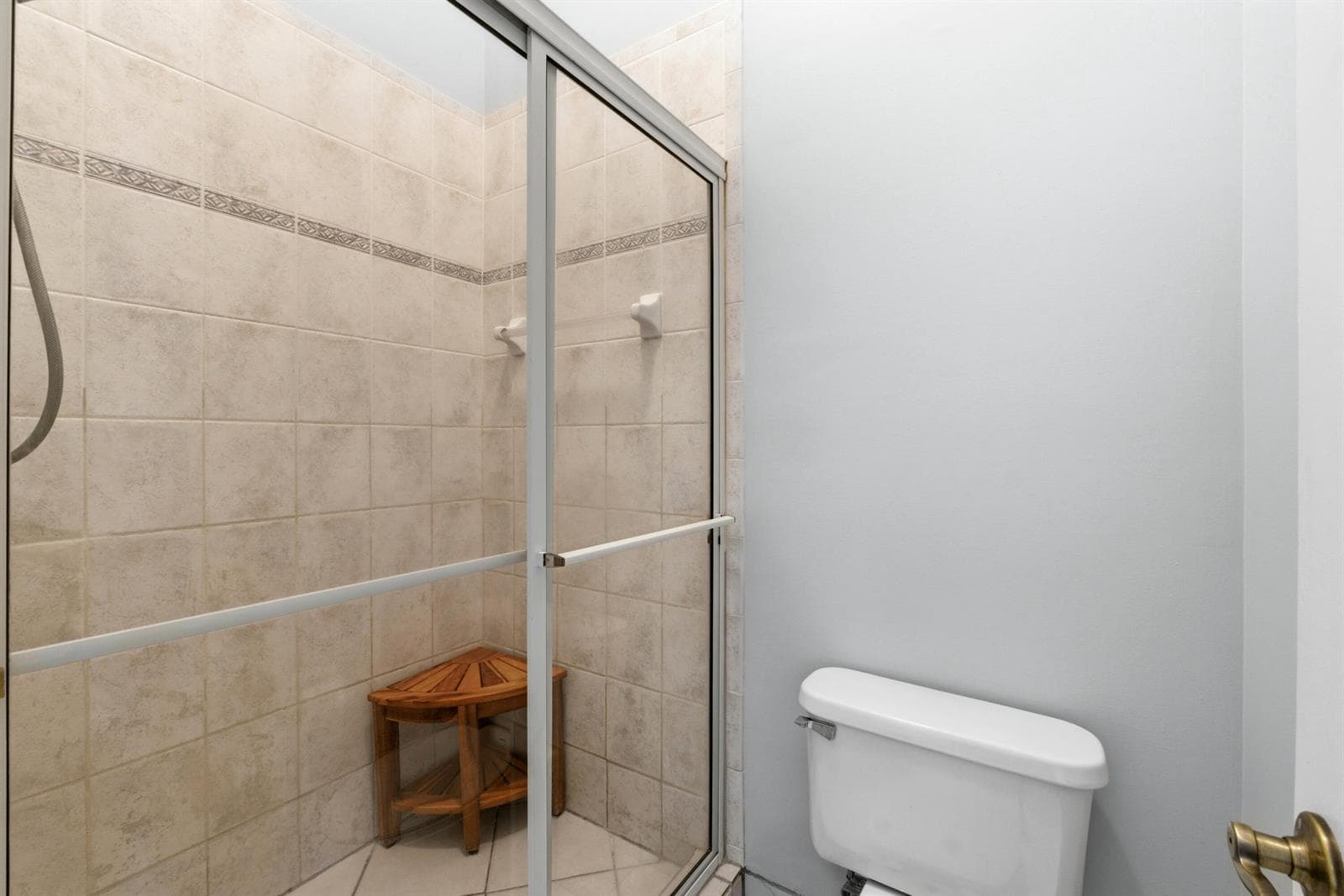 2445 NE 14th Street Causeway_012