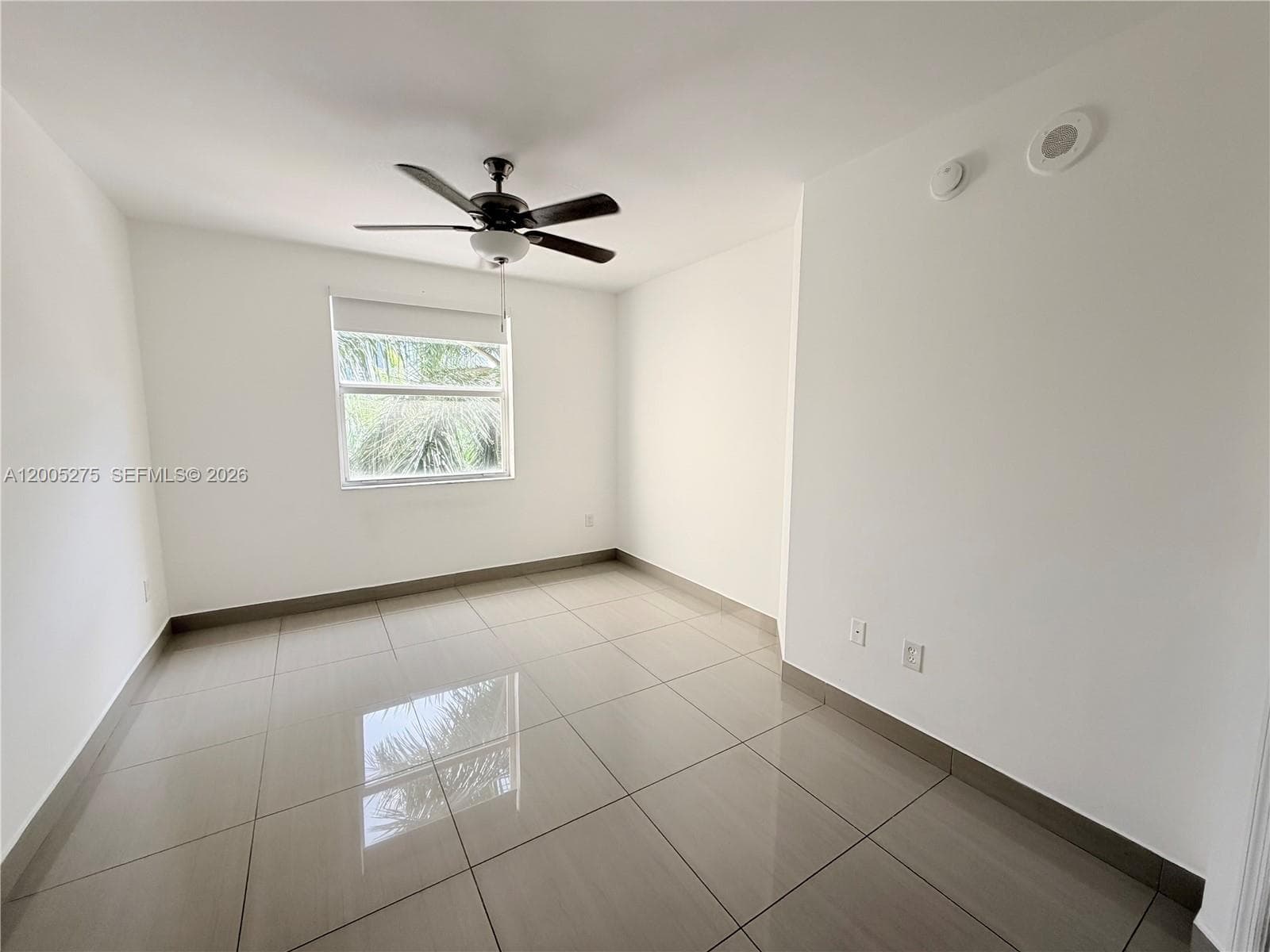 Porto Bellagio · #1517 in Sunny Isles Beach - Photo 12