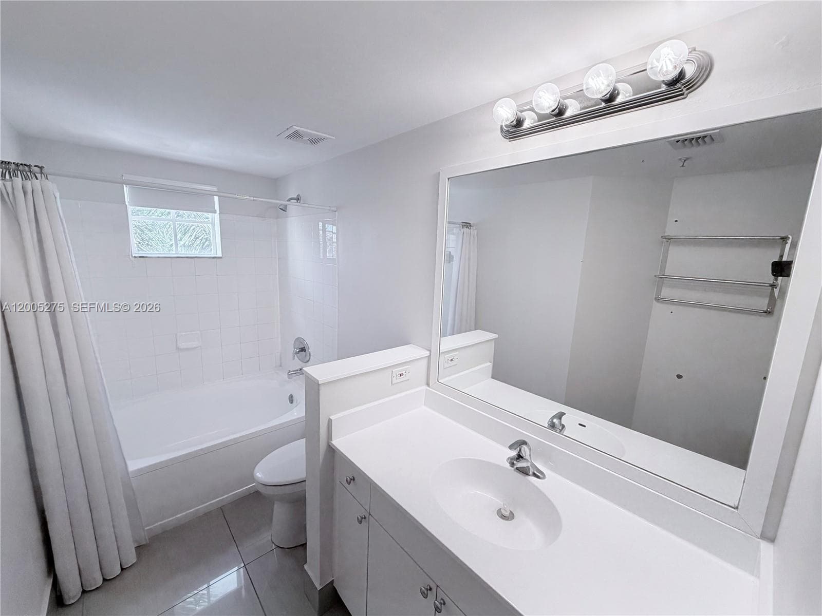 Porto Bellagio · #1517 in Sunny Isles Beach - Photo 10