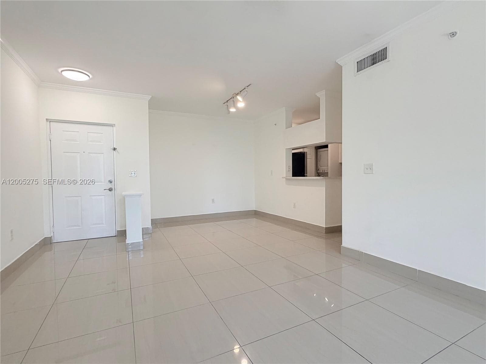 Porto Bellagio · #1517 in Sunny Isles Beach - Photo 4