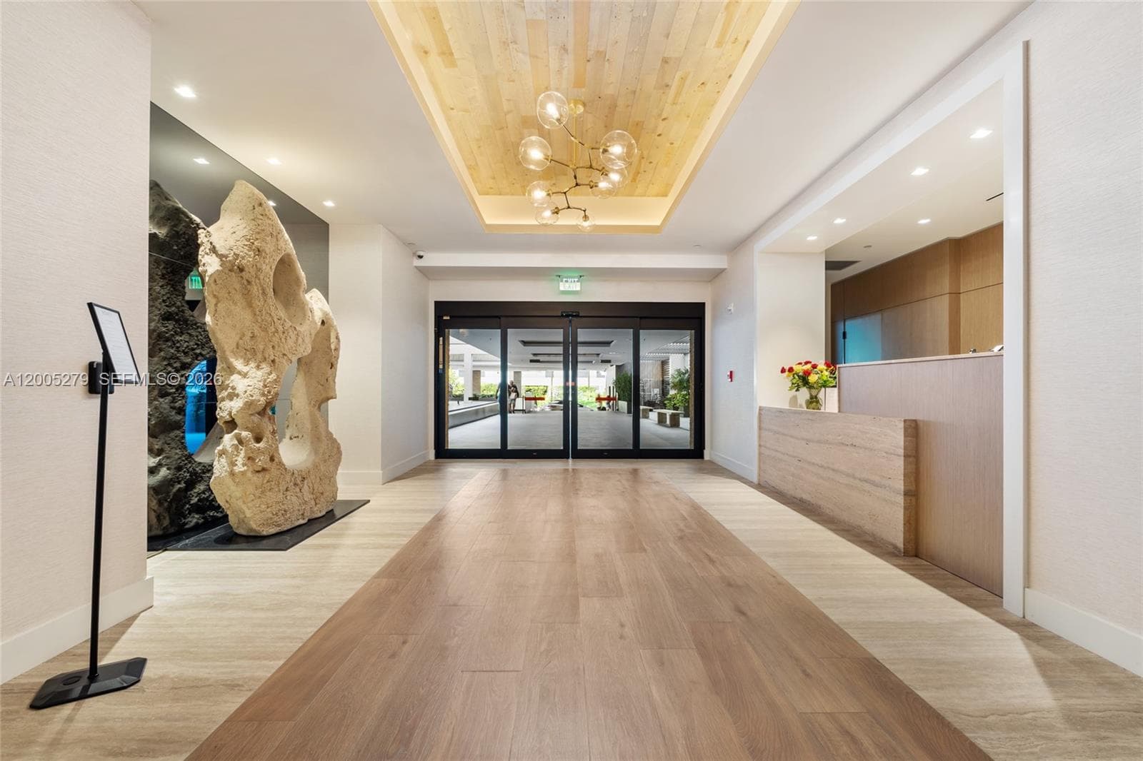 Roney Palace · #1011 in Miami Beach - Photo 26
