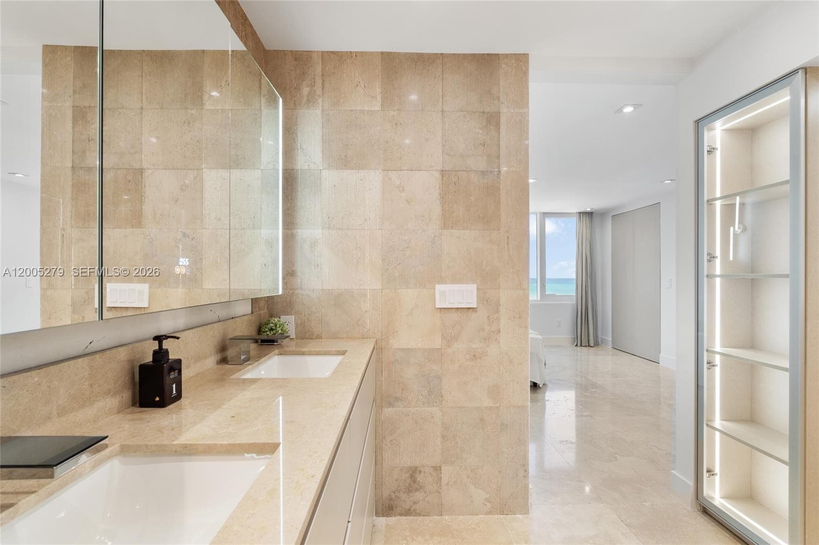 Roney Palace · #1011 in Miami Beach - Photo 28