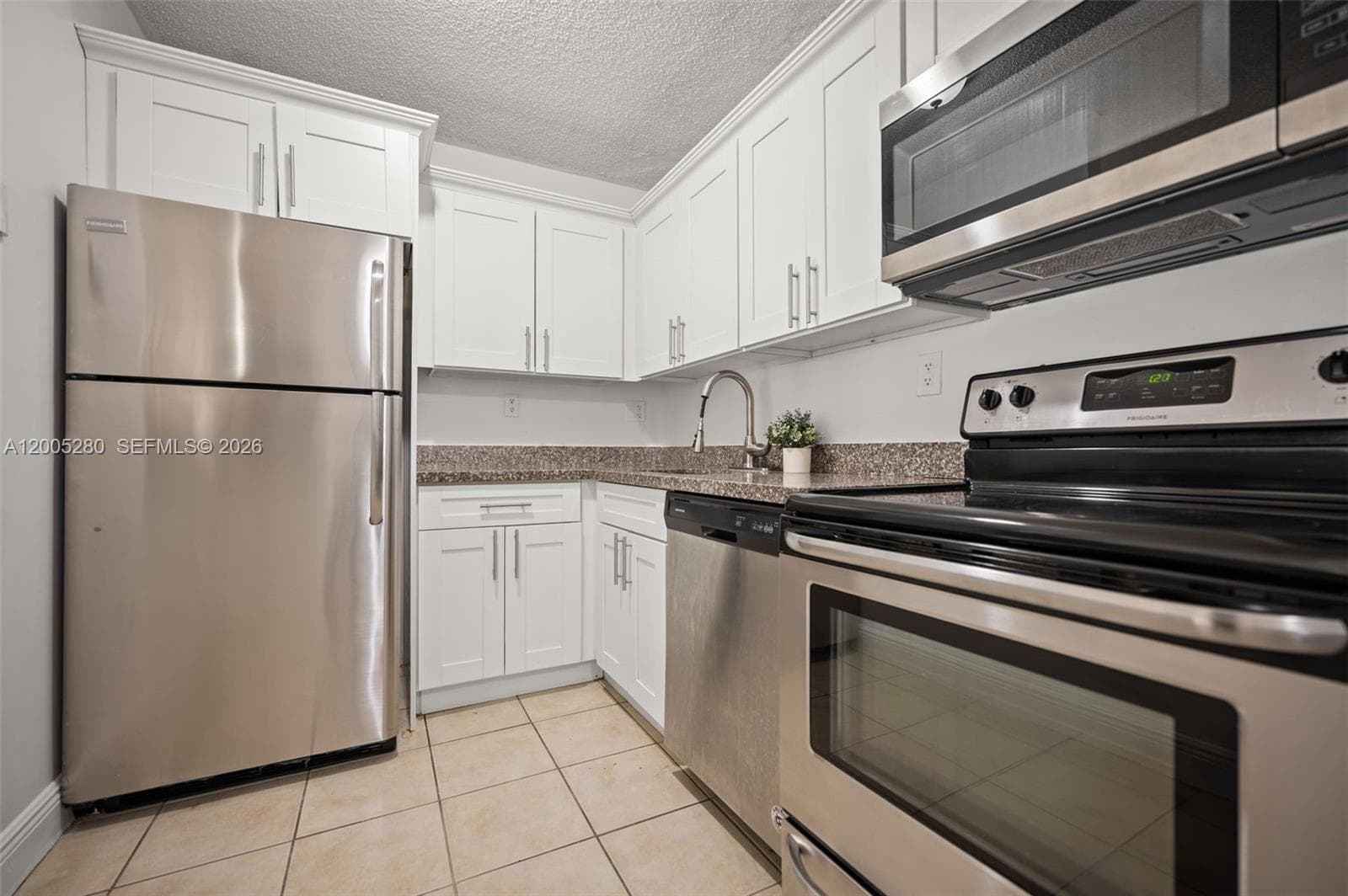 VILLA BELLINI · #106 in Hialeah - Photo 15