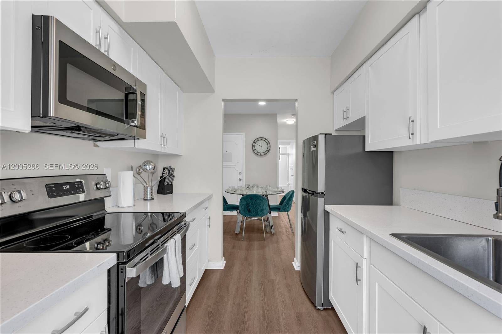 BAY HARBOUR ISLAND · #15 in Bay Harbor Islands - Photo 3