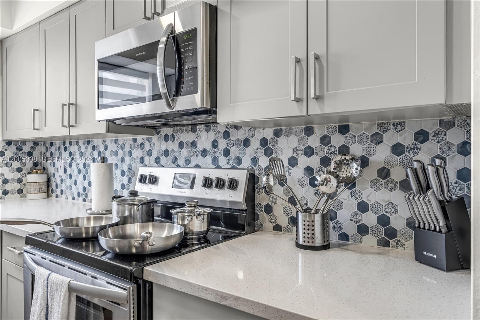 BAY HARBOUR ISLAND · #16 in Bay Harbor Islands - Photo 10