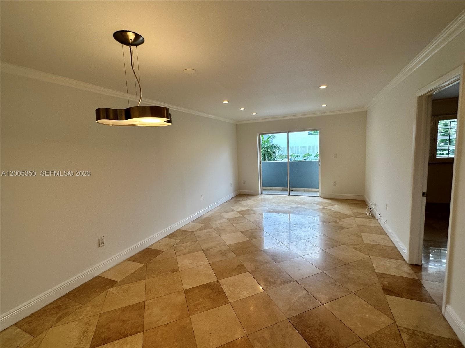 Lincoln West Gardens · #406 in Miami Beach - Photo 12