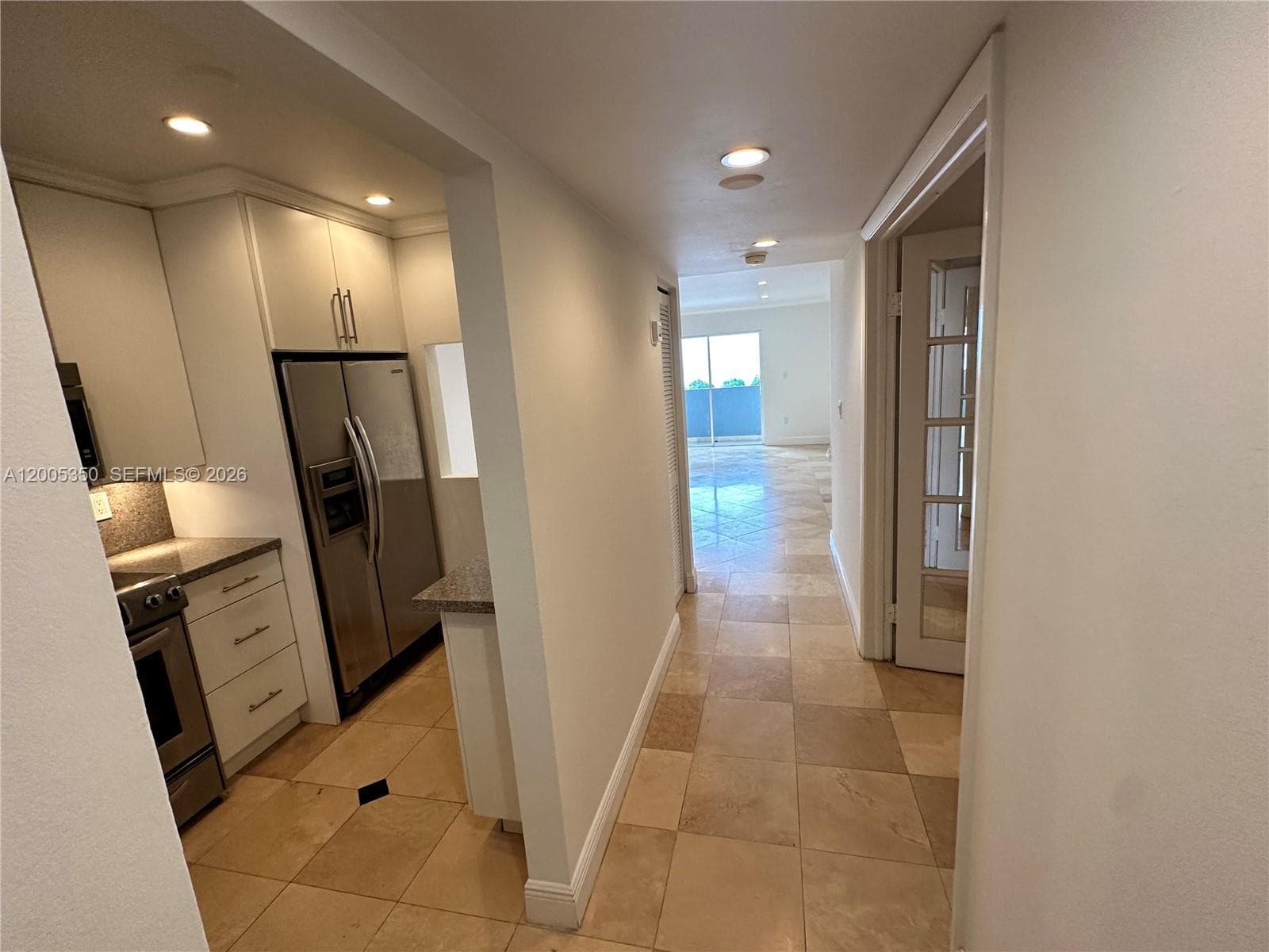 Lincoln West Gardens · #406 in Miami Beach - Photo 10