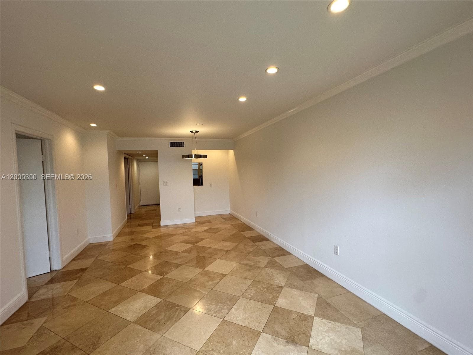 Lincoln West Gardens · #406 in Miami Beach - Photo 25