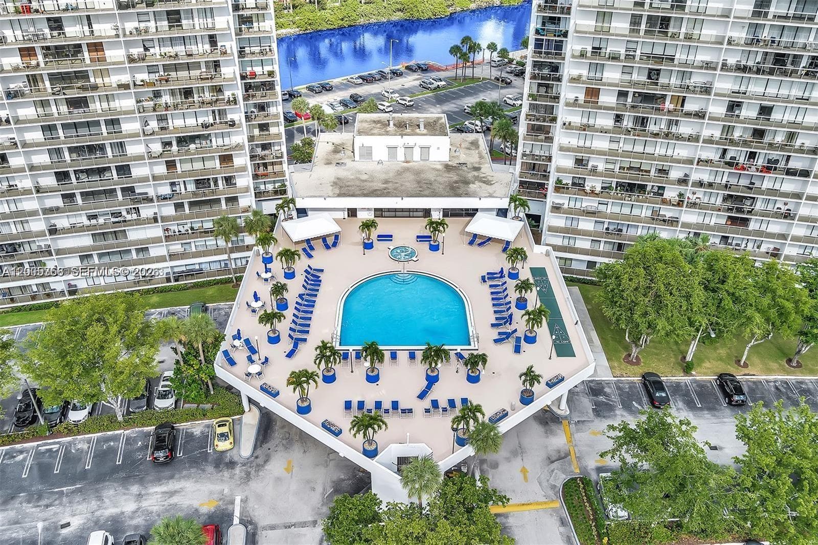 FLAMENCO CONDO TOWER II · #1129 in Aventura - Photo 3