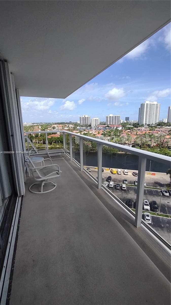 FLAMENCO CONDO TOWER II · #1129 in Aventura - Photo 28