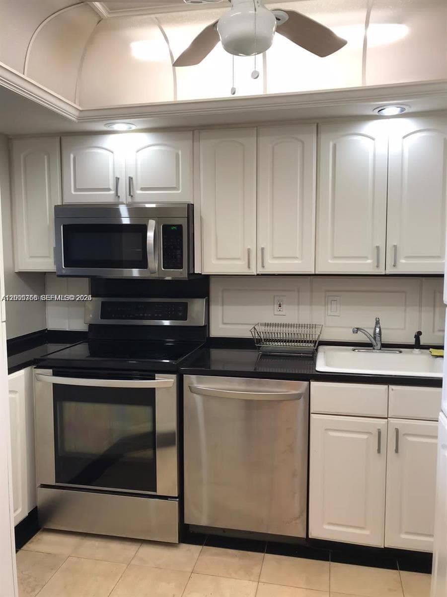 FLAMENCO CONDO TOWER II · #1129 in Aventura - Photo 9
