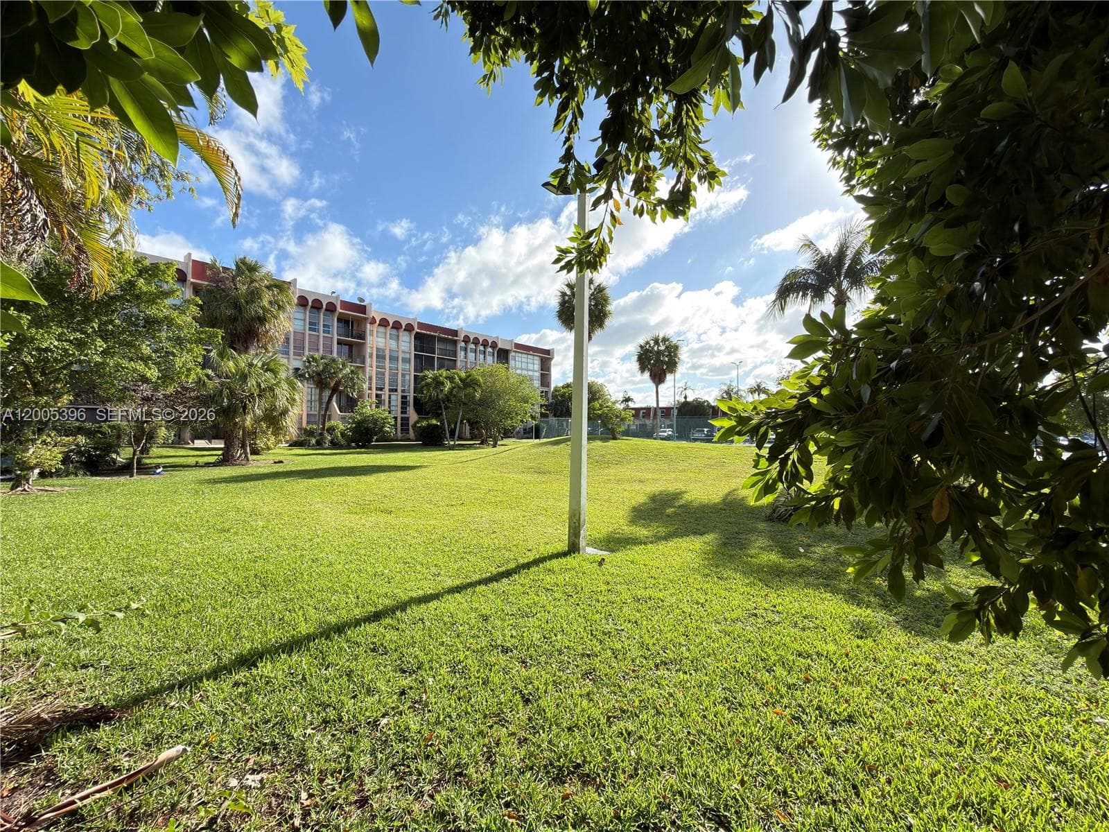 DESOTO PARK NORTH CONDO · #31 in Hallandale Beach - Photo 26