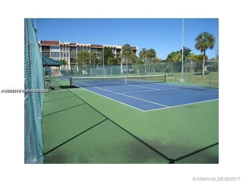 DESOTO PARK NORTH CONDO · #31 in Hallandale Beach - Photo 59