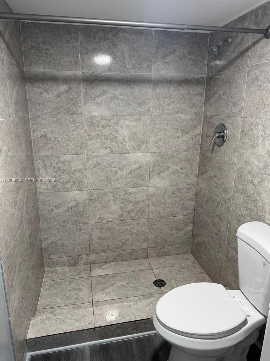 NEW WORLD CONDO APTS II · #130 in Miami Gardens - Photo 12