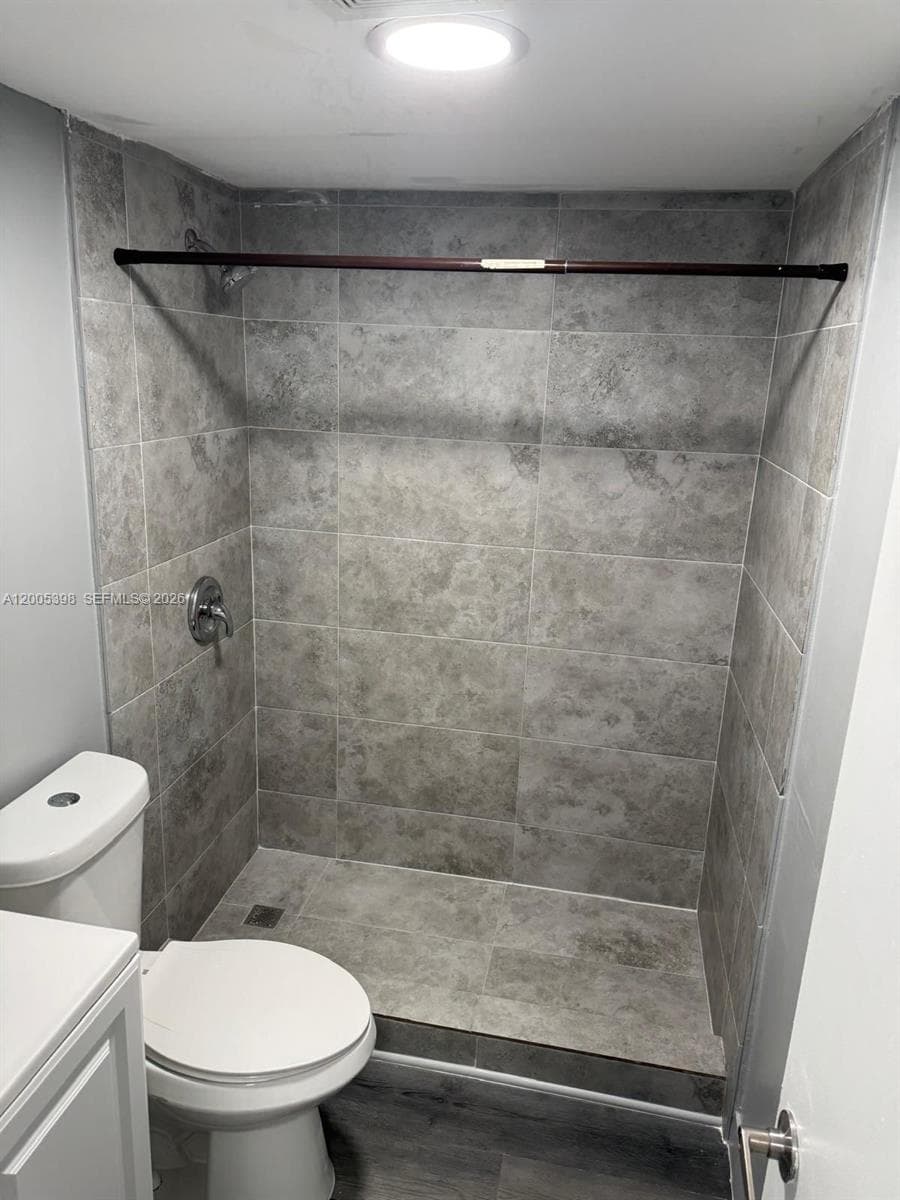 NEW WORLD CONDO APTS II · #130 in Miami Gardens - Photo 10