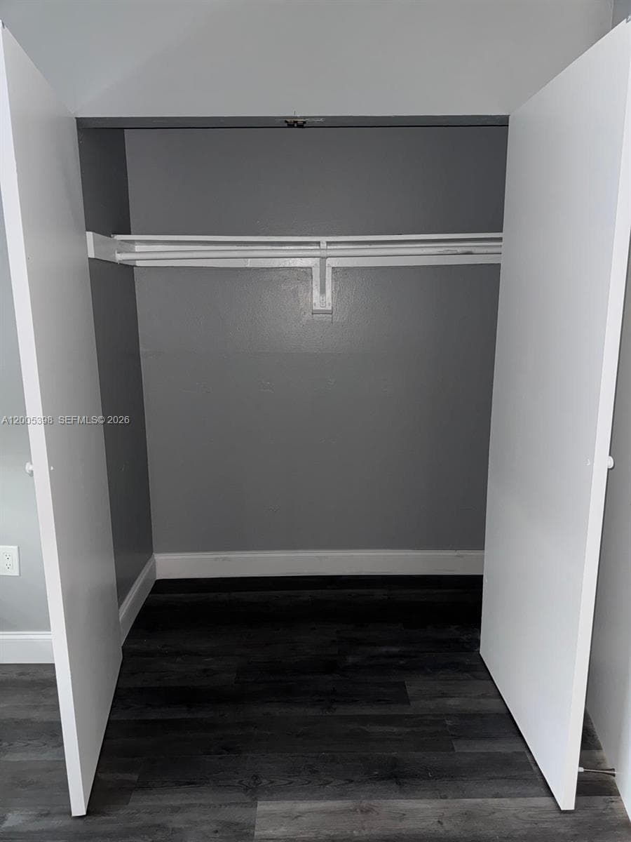 NEW WORLD CONDO APTS II · #130 in Miami Gardens - Photo 15