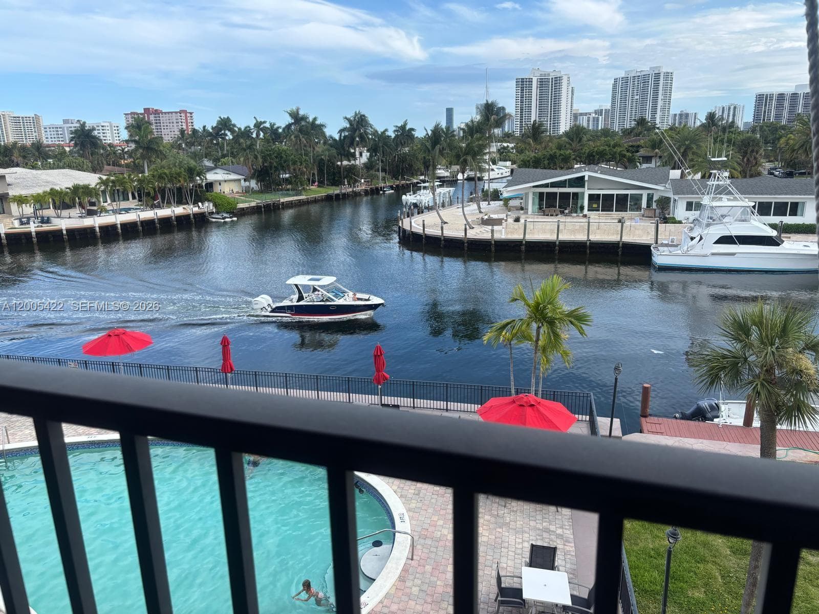 YACHT CLUB CONDO · #409 in Hallandale Beach - Photo 15