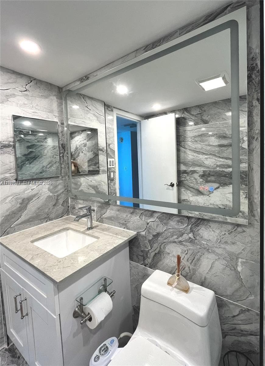 ARLEN HOUSE EAST CONDO · #1827 in Sunny Isles Beach - Photo 16