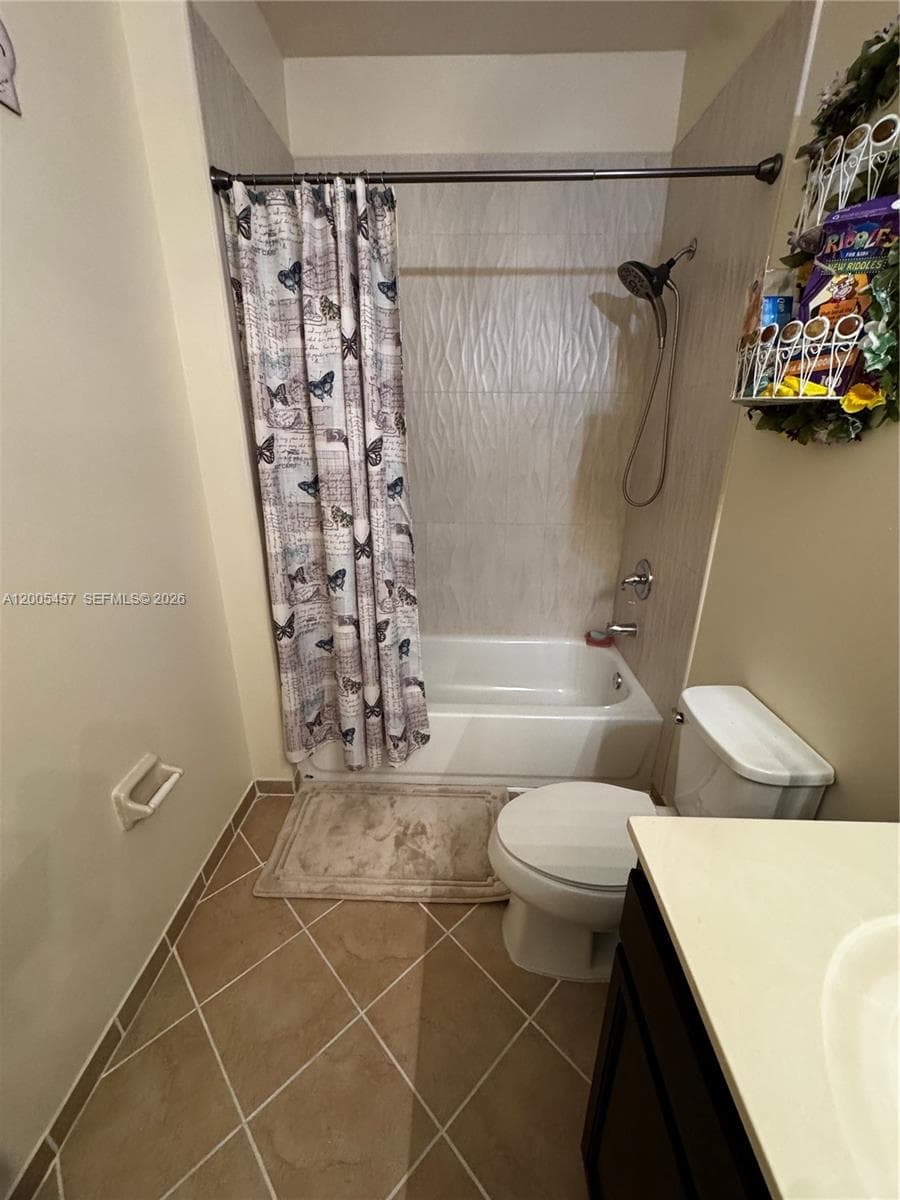 595 SE 33rd Ter photo 14