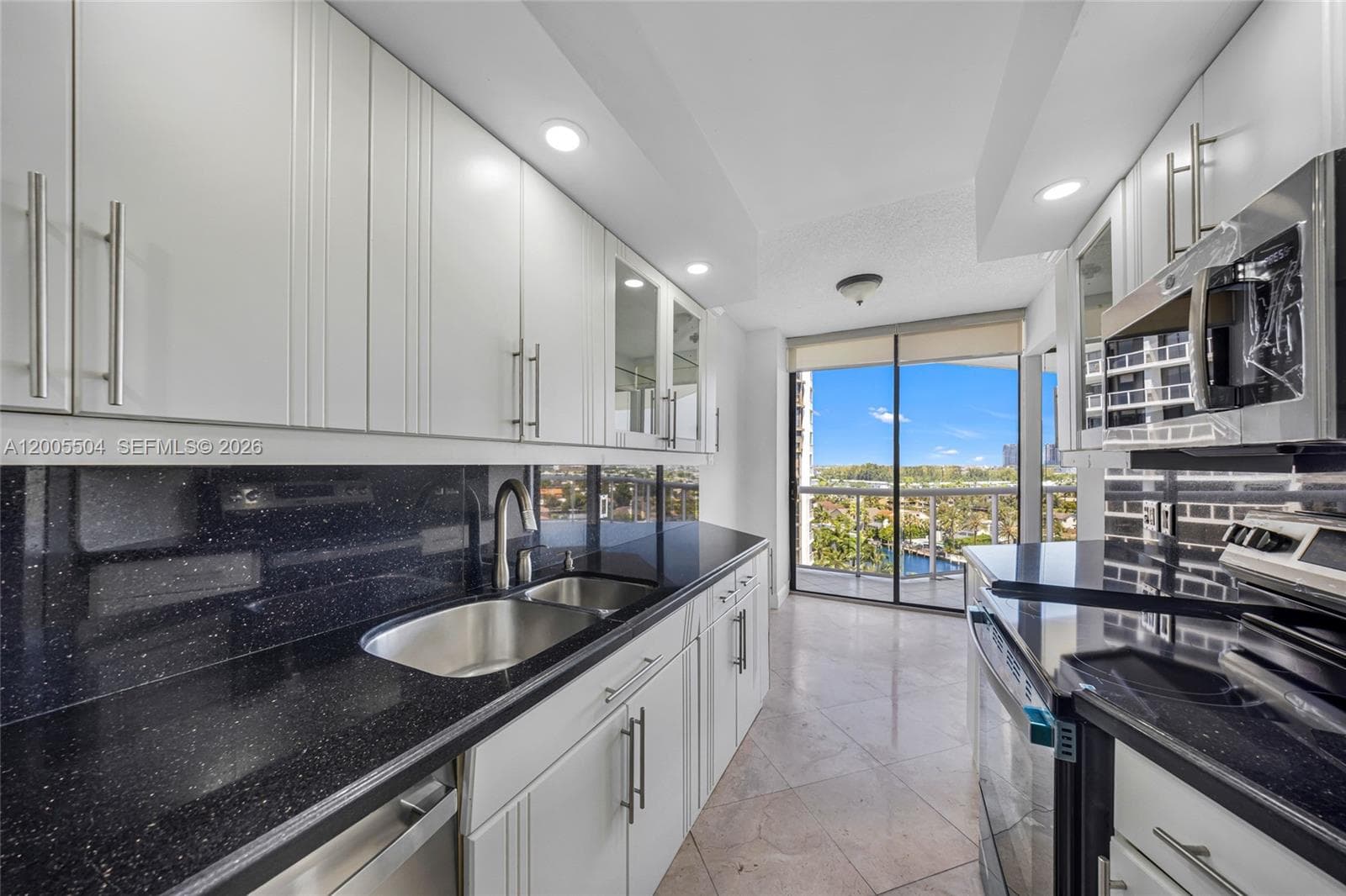 PORTSVIEW @ THE WATERWAYS · #1016 in Aventura - Photo 22