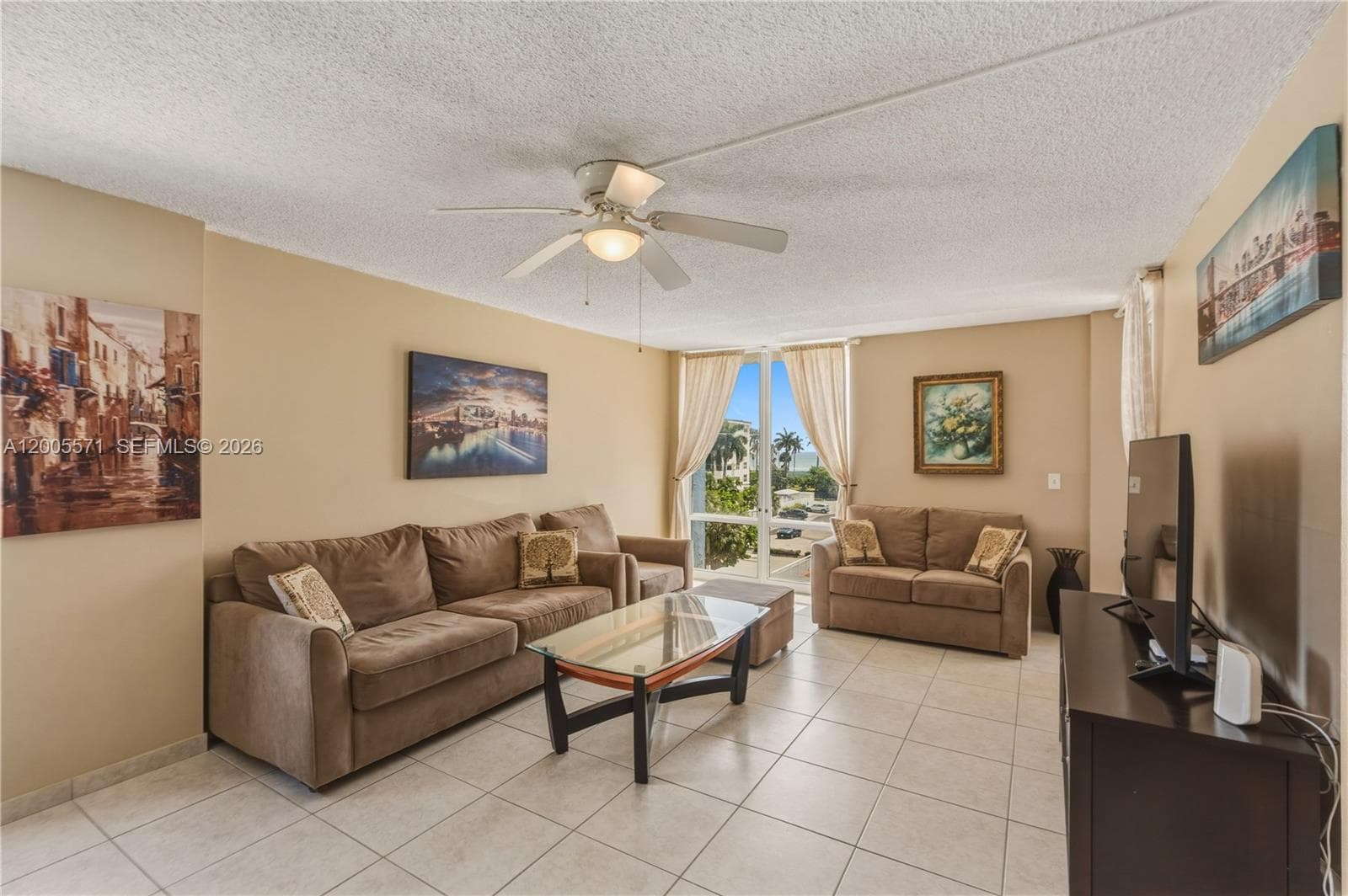 ALLINGTON TOWERS CONDO · #4G (Available Jan 16) in Hollywood - Photo 1