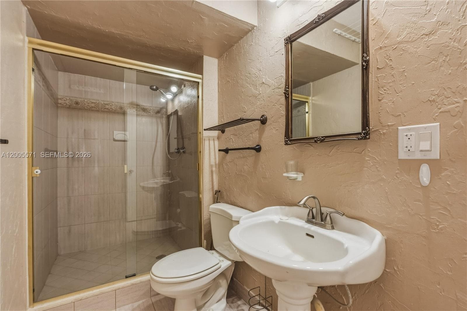 ALLINGTON TOWERS CONDO · #4G (Available Jan 16) in Hollywood - Photo 19