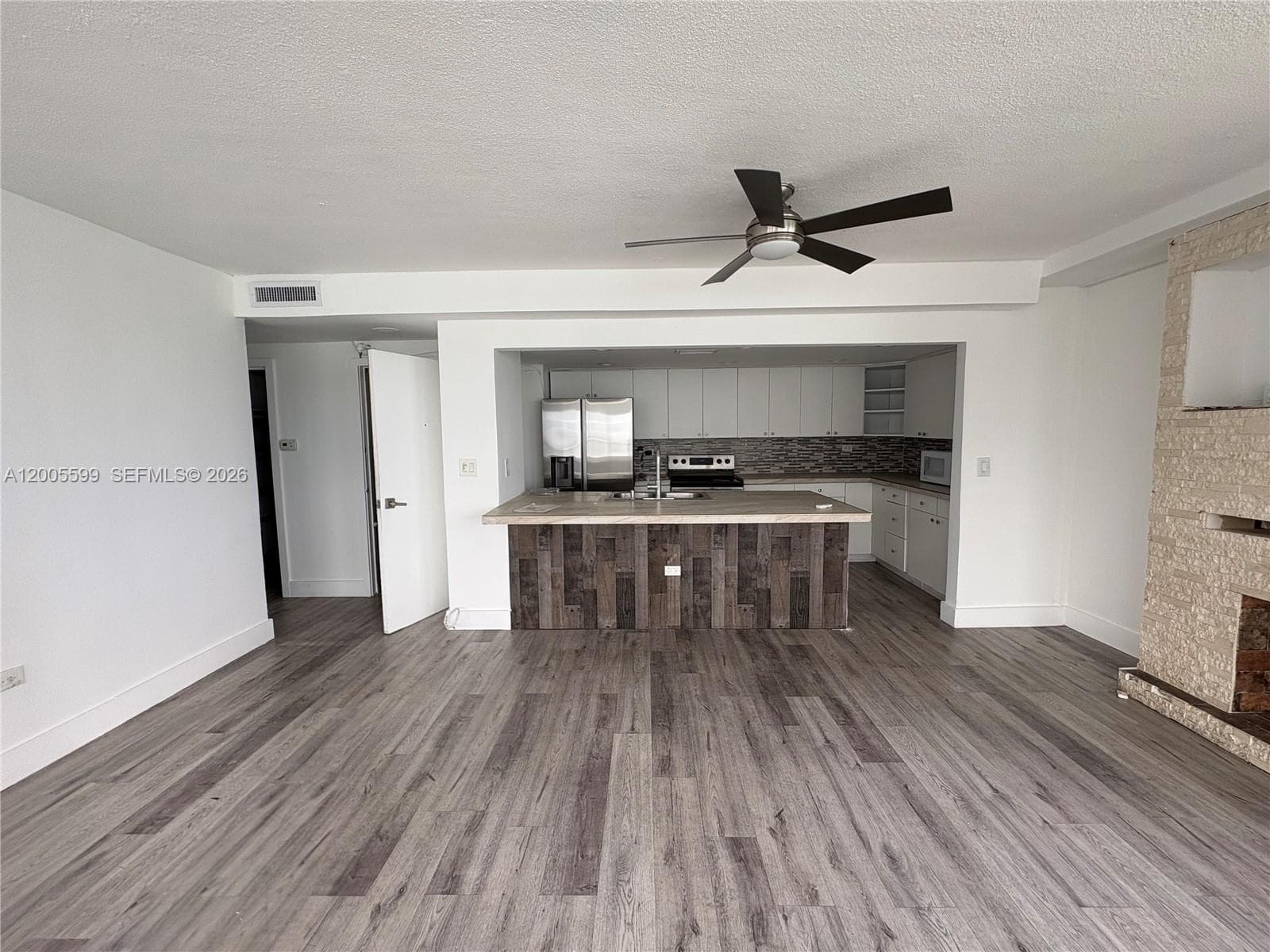 CARIBBEAN TOWERS CONDO · #9H in North Bay Village - Photo 17