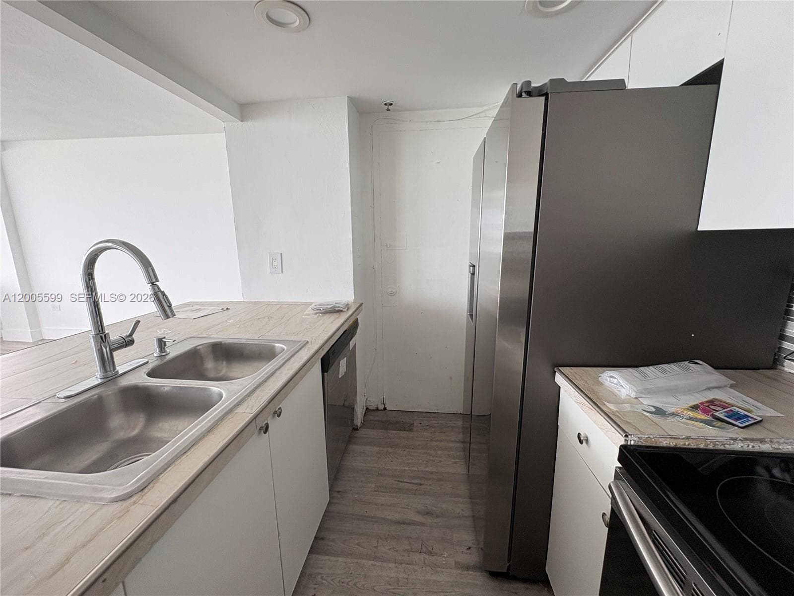 CARIBBEAN TOWERS CONDO · #9H in North Bay Village - Photo 15