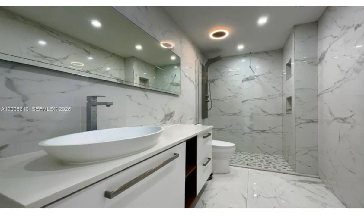 11111 biscayne blvd · #1815 in Miami - Photo 11