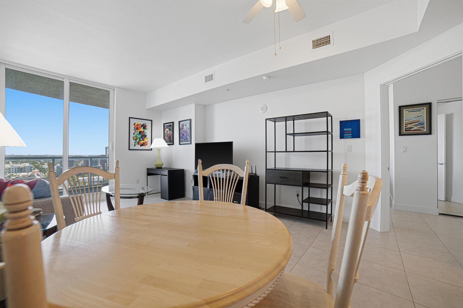 Livingroom-B