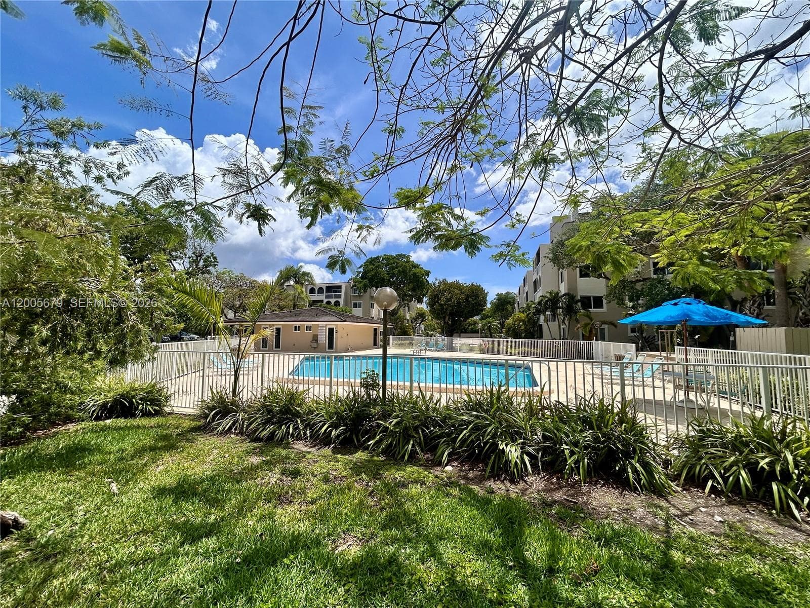 VILLAGE OF KINGS CREEK CO · #G404 in Miami - Photo 19
