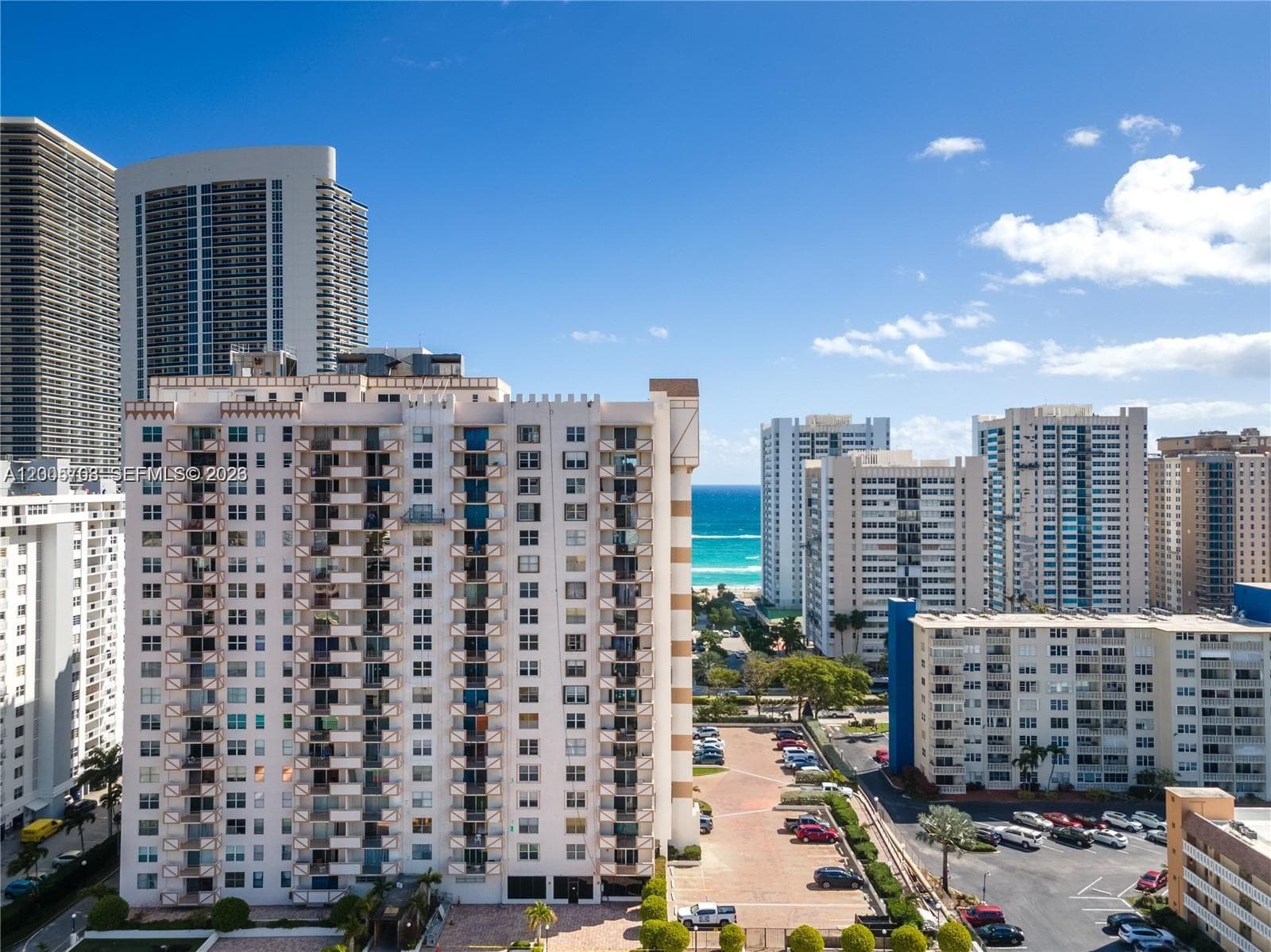 Prince George · #15B in Hallandale Beach - Photo 37