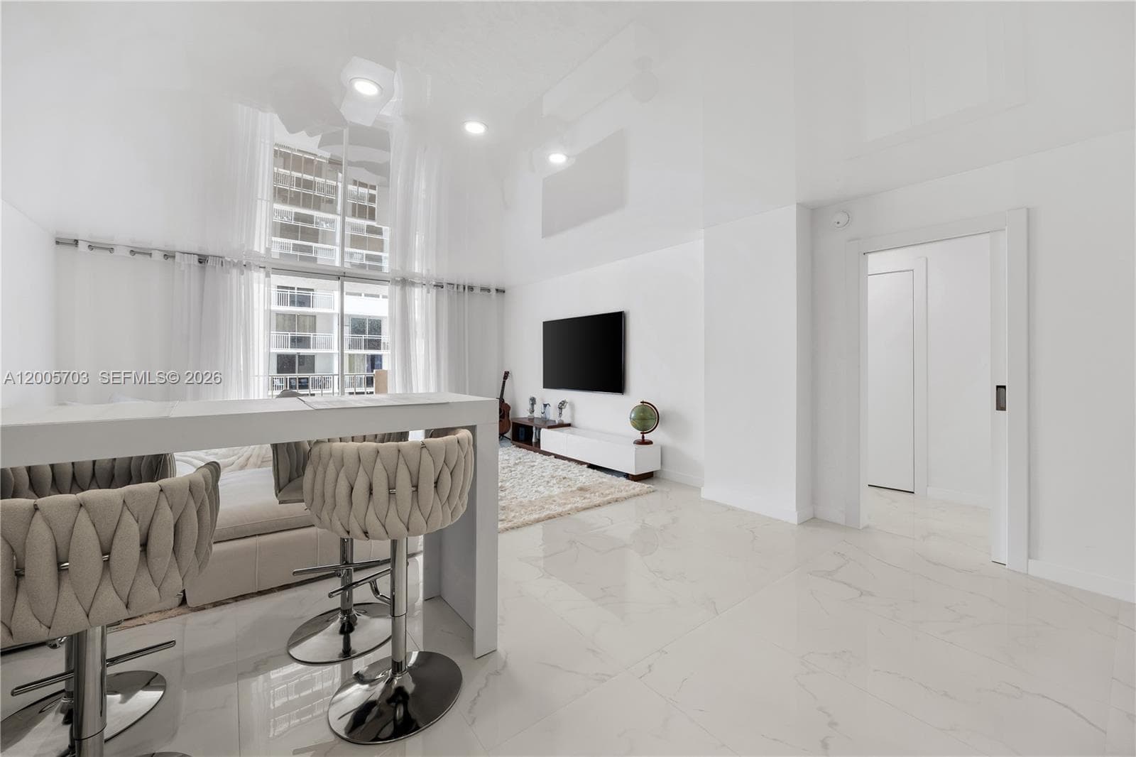 Prince George · #15B in Hallandale Beach - Photo 21