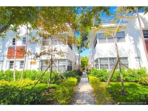 ETRURIA CONDO · #215 in Miami Beach - Photo 1