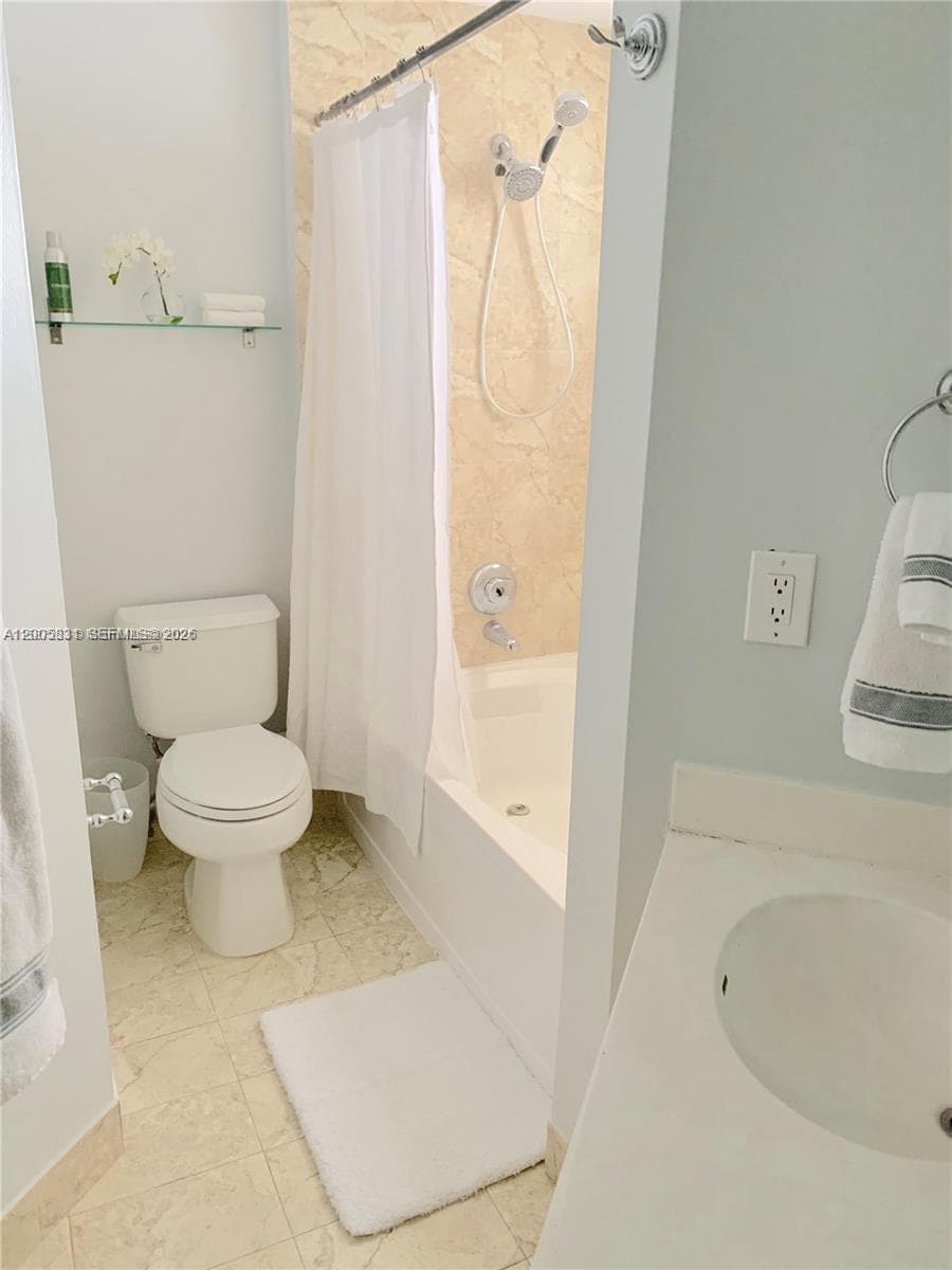 VILLAGE BY THE BAY CONDO · #13403 in Aventura - Photo 17