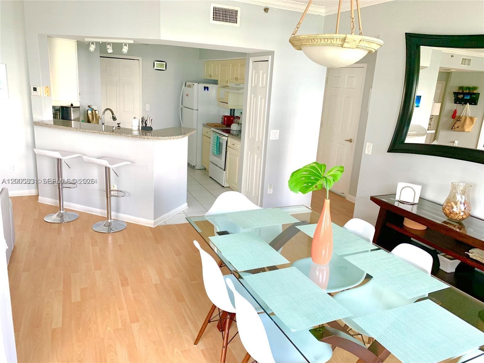 VILLAGE BY THE BAY CONDO · #13403 in Aventura - Photo 3