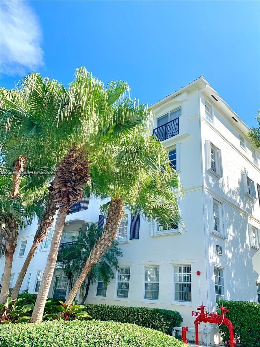 VILLAGE BY THE BAY CONDO · #13403 in Aventura - Photo 25