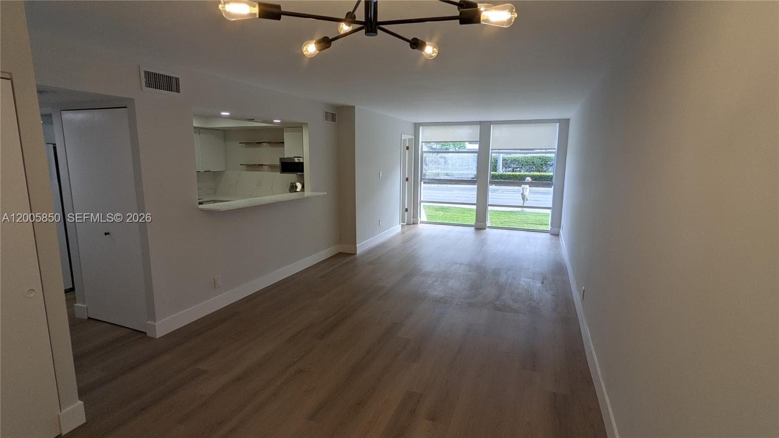 DESOTO PARK CONDO · #112 in Hallandale Beach - Photo 2