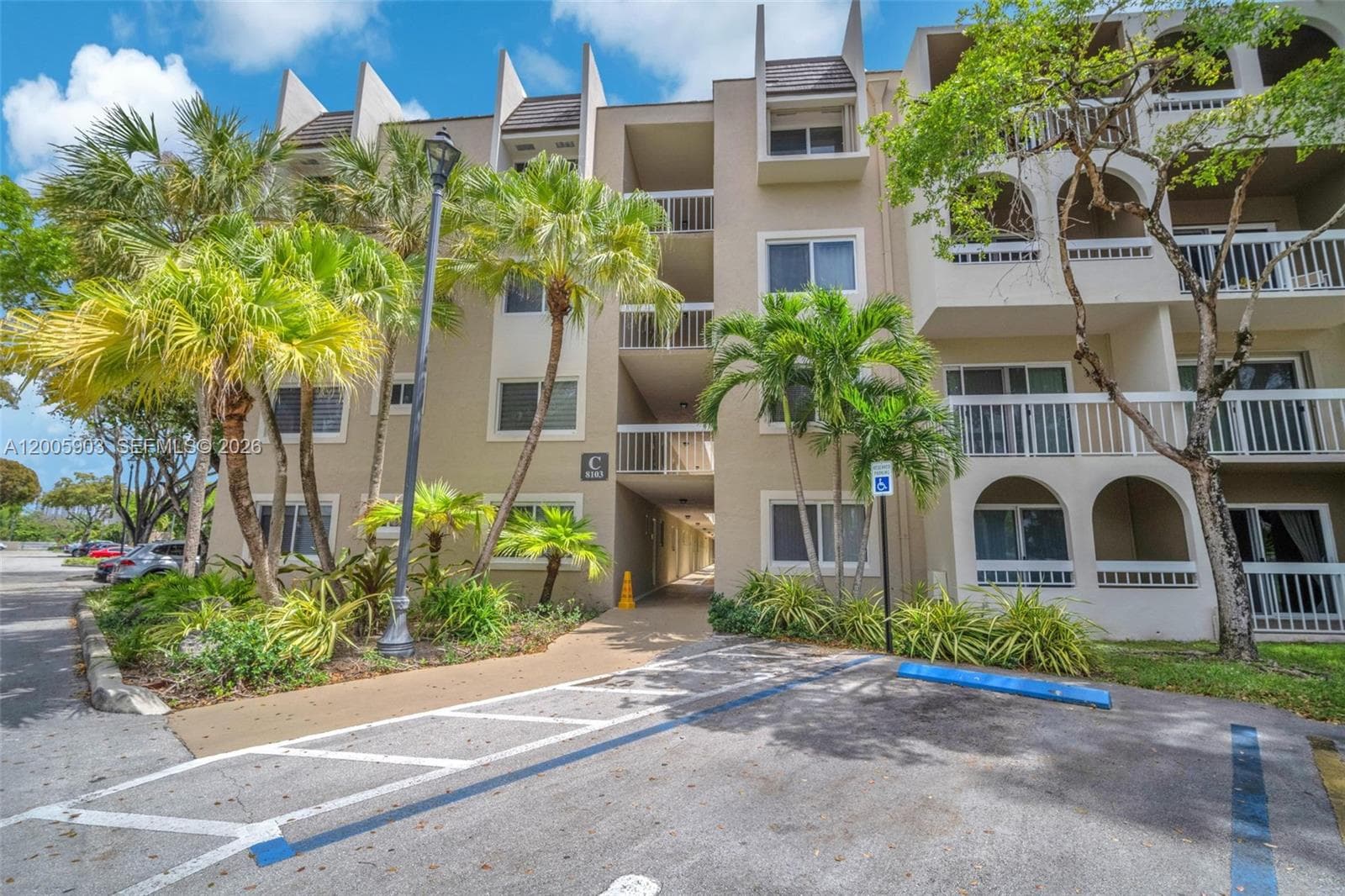 Village of Kings Creek · #C-314 in Miami - Photo 2