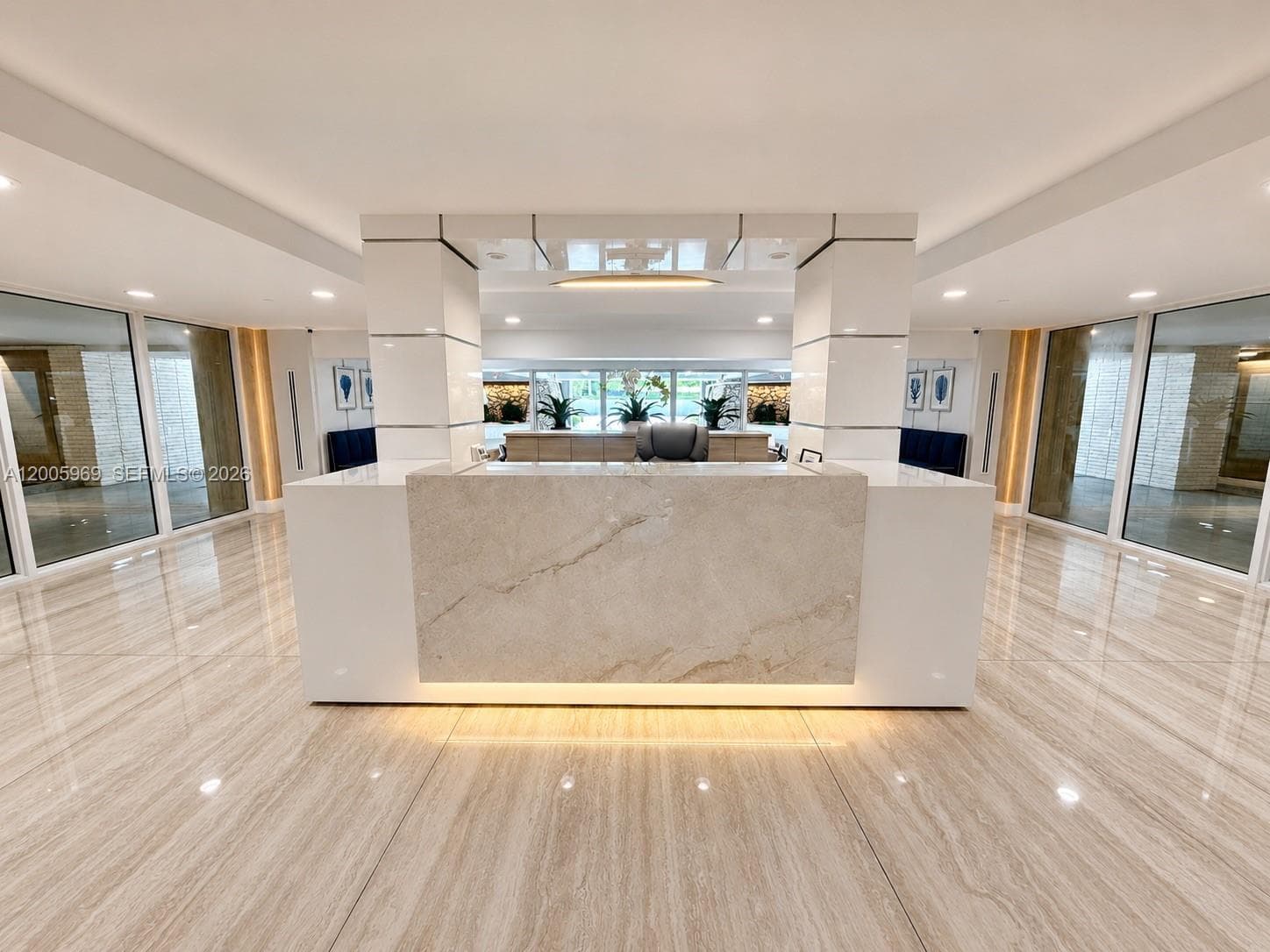 Carlyle House · #4070 in Palm Beach - Photo 23